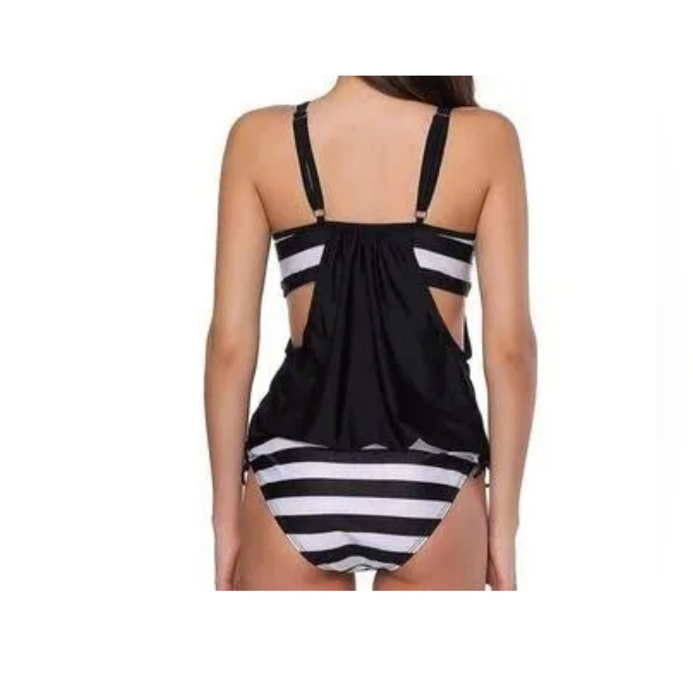Brand New Blk & Wht Tankini - Picture 2 of 3